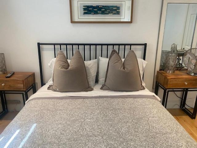 Clearbrooke Gem- Bright Private Bedroom Close To Yyz Toronto Ngoại thất bức ảnh